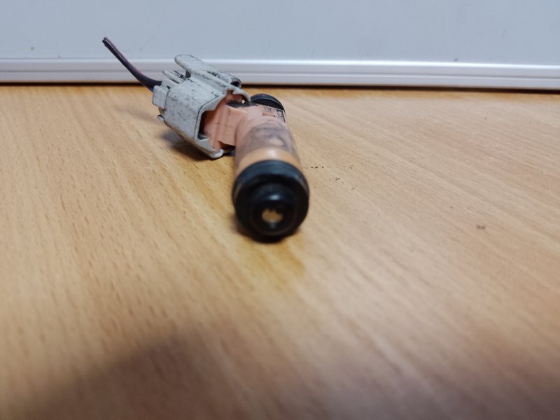 Форсунка топливная TOYOTA SOLARA 03-09 MCV31 Кабриолет 3.3 3MZFE Форсунка топливная TOYOTA SOLARA 03-09 MCV31 Кабриолет 3.3 3MZFE