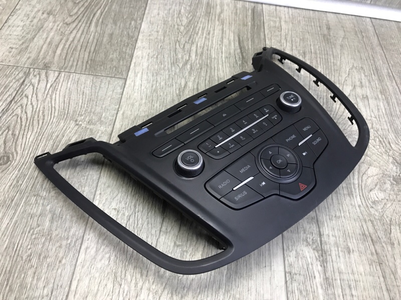 Блок управления мультимедиа ESCAPE 12-19 2018 T15HDTX