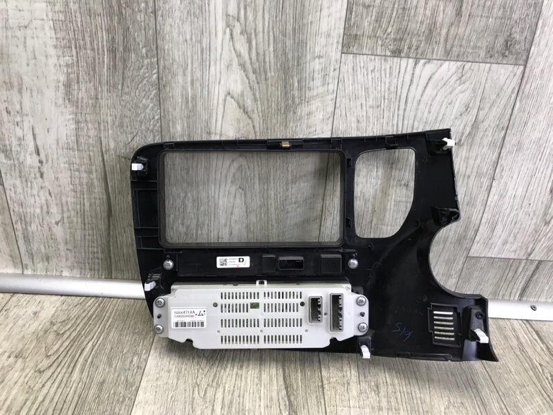 Блок управления печкой OUTLANDER GF 12- 2013 2.4 4J12