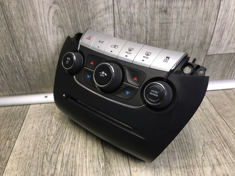 Блок управления печкой DODGE JOURNEY 08-20 2.4 ED3