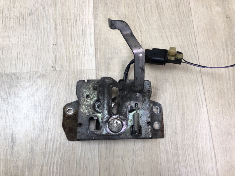 Запчасть замок капота MITSUBISHI OUTLANDER GF 12- 2013 2.4 4J12 5908A106 Б/У Замок капота MITSUBISHI OUTLANDER GF 12- 2013 2.4 4J12 5908A106 Б/У