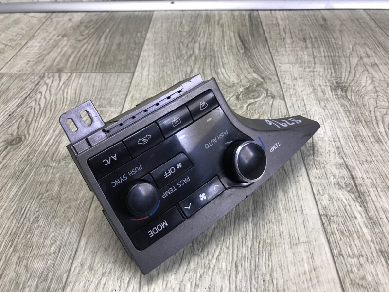 Блок управления печкой TOYOTA VENZA 09-16 3.5 2GR-FE