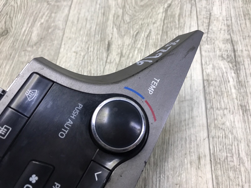 Блок управления печкой VENZA 09-16 2013 3.5 2GR-FE