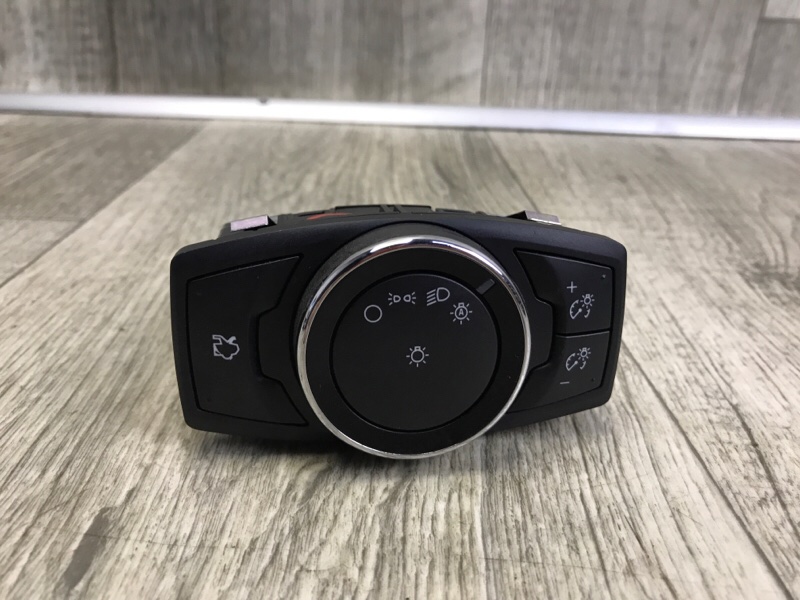 Блок управления освещением FORD FOCUS 10-18 2014 2.0 C20HDEX CM5Z-11654-B Б/У