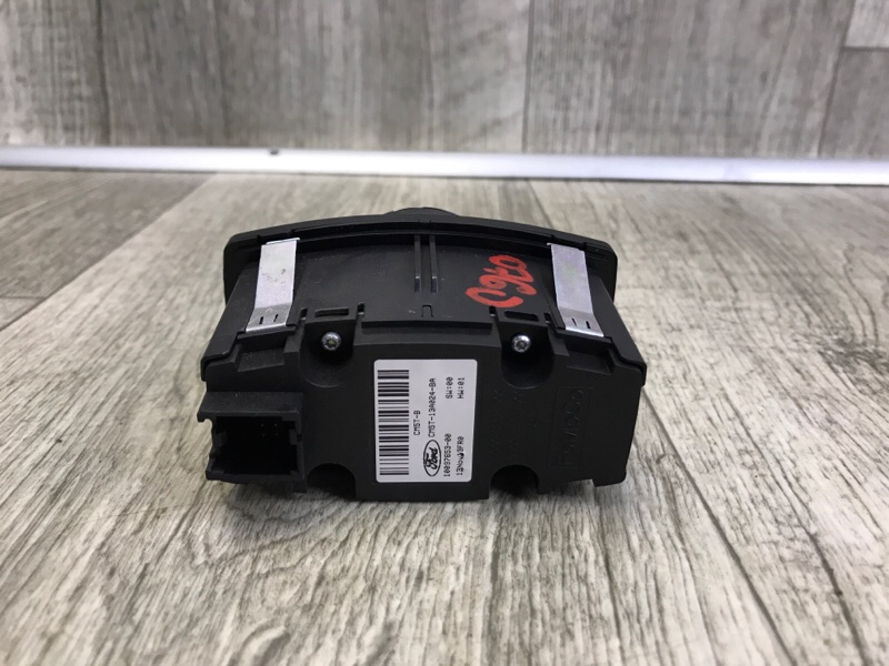 Блок управления освещением FOCUS 10-18 2014 2.0 C20HDEX