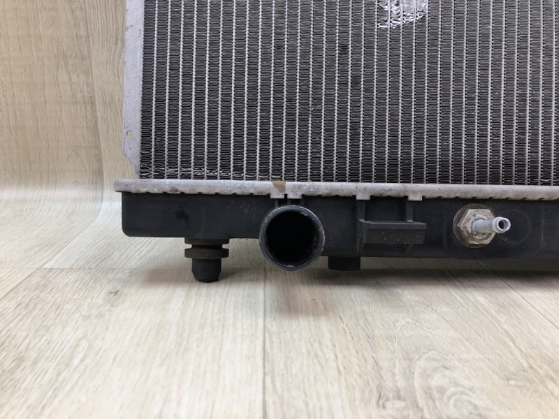 Радиатор основной FX S50 03-08 2005 3.5 VQ35DE Радиатор основной FX S50 03-08 2005 3.5 VQ35DE