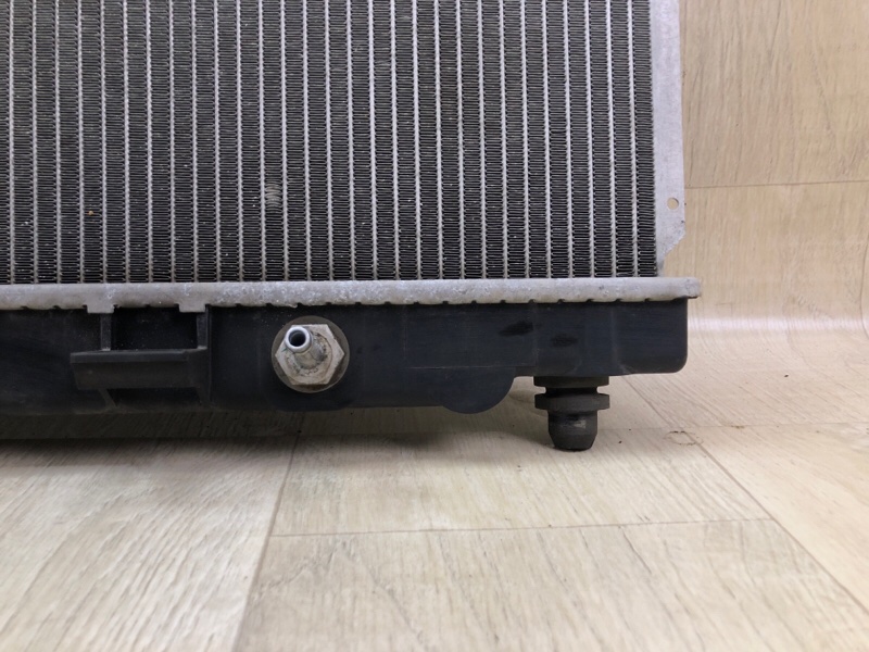 Радиатор основной FX S50 03-08 2005 3.5 VQ35DE Радиатор основной FX S50 03-08 2005 3.5 VQ35DE