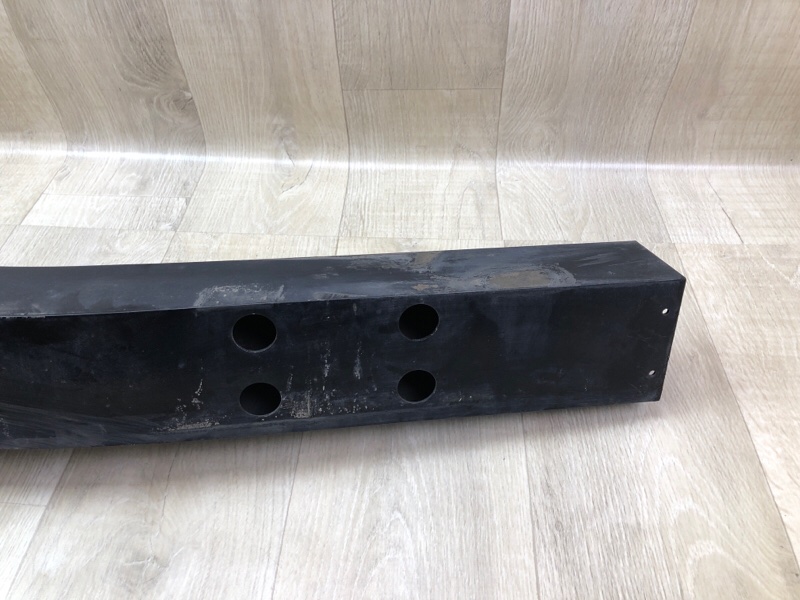 Усилитель переднего бампера FX S50 03-08 2005 3.5 VQ35DE