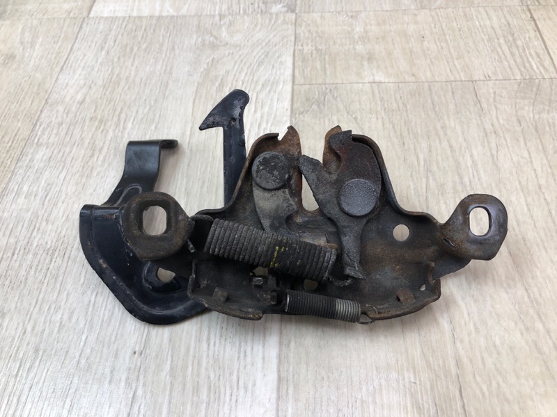 Замок капота FX S50 03-08 2005 3.5 VQ35DE