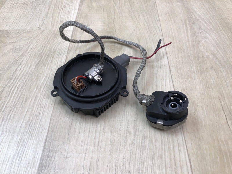 Блок розжига ксенона FX S50 03-08 2005 3.5 VQ35DE