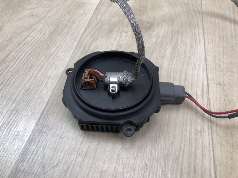 Блок розжига ксенона FX S50 03-08 2005 3.5 VQ35DE