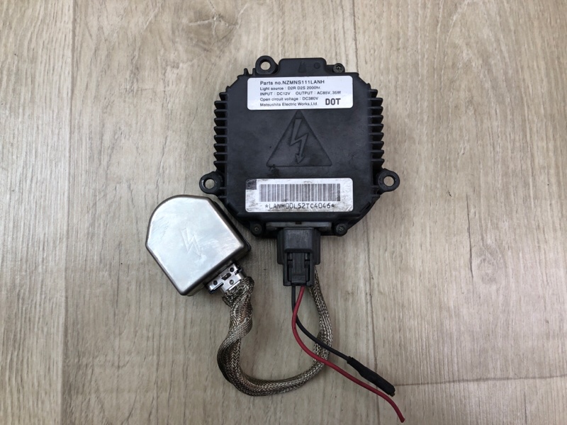 Блок розжига ксенона INFINITI FX S50 03-08 2005 3.5 VQ35DE 2847489910 Б/У