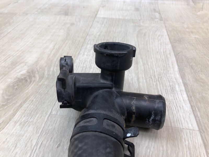 Горловина радиатора HYUNDAI ELANTRA MD 10-15