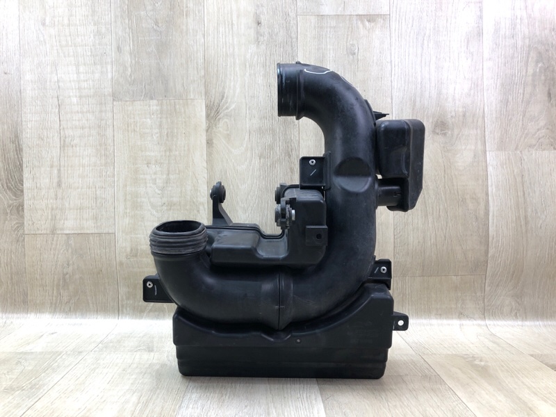 Резонатор воздушного фильтра HYUNDAI ELANTRA MD 10-15 28220 3X320 Б/У