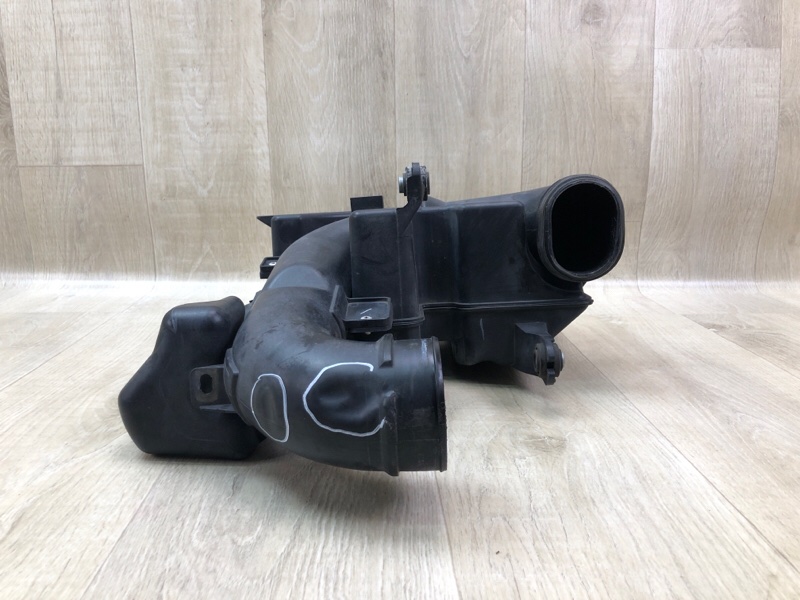 Резонатор воздушного фильтра HYUNDAI ELANTRA MD 10-15