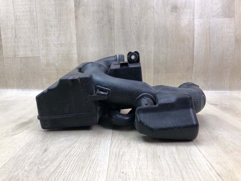 Резонатор воздушного фильтра ELANTRA MD 10-15