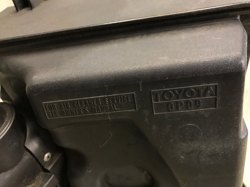 Корпус воздушного фильтра SIENNA 11-16 2014 3.5 2GR-FE Корпус воздушного фильтра SIENNA 11-16 2014 3.5 2GR-FE