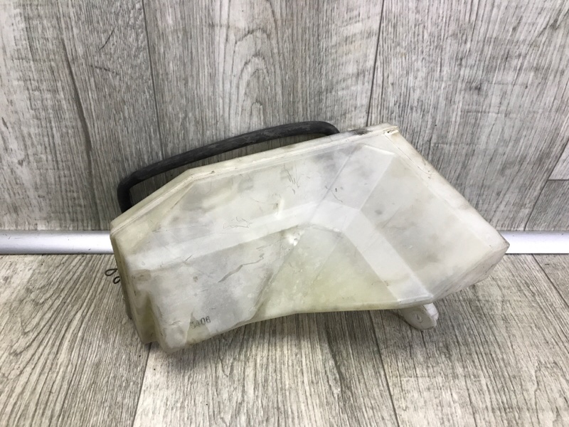 Бачок расширительный FX S50 03-08 2005 3.5 VQ35DE