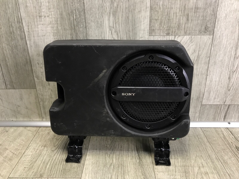 Сабвуфер FORD FOCUS 10-18 2017 2.0 C20HDEX HM5Z-18808-AA Б/У