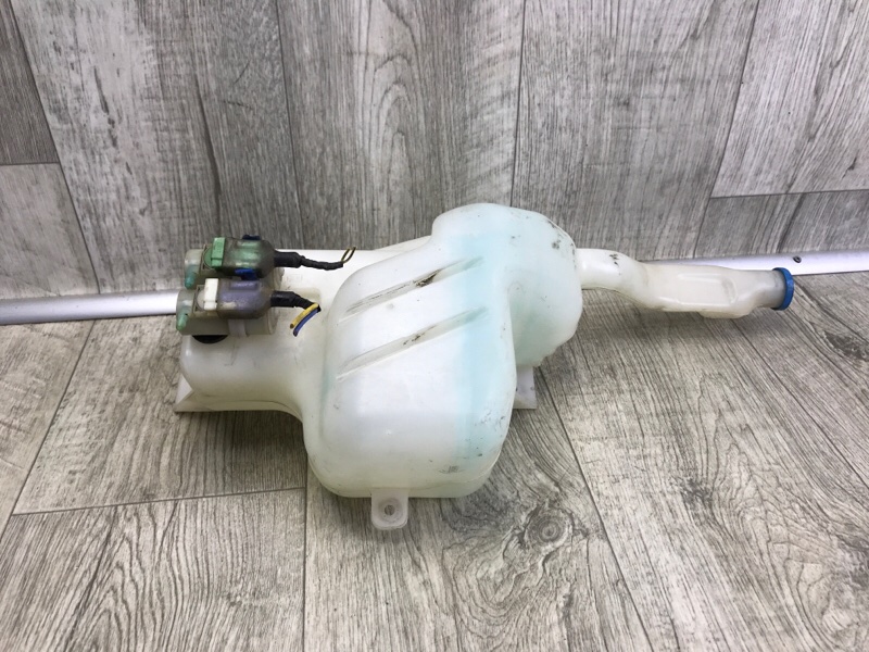 Бачок омывателя SUZUKI SX4 06-13 J20A