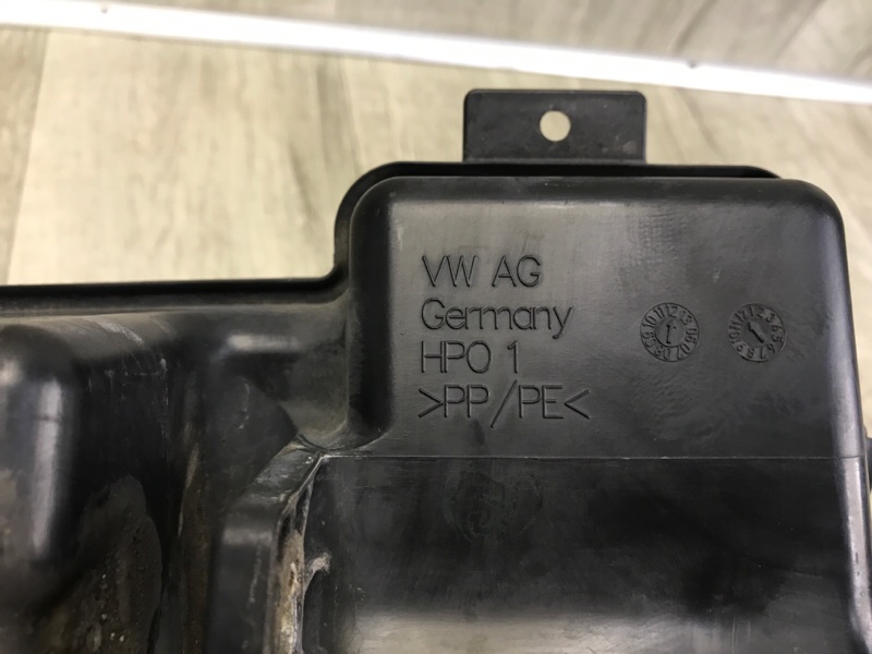 Бачок омывателя TIGUAN 08-17 2012 2.0 CCTA