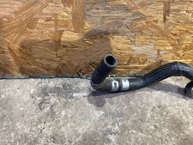 Патрубок радиатора печки GX470 02-09