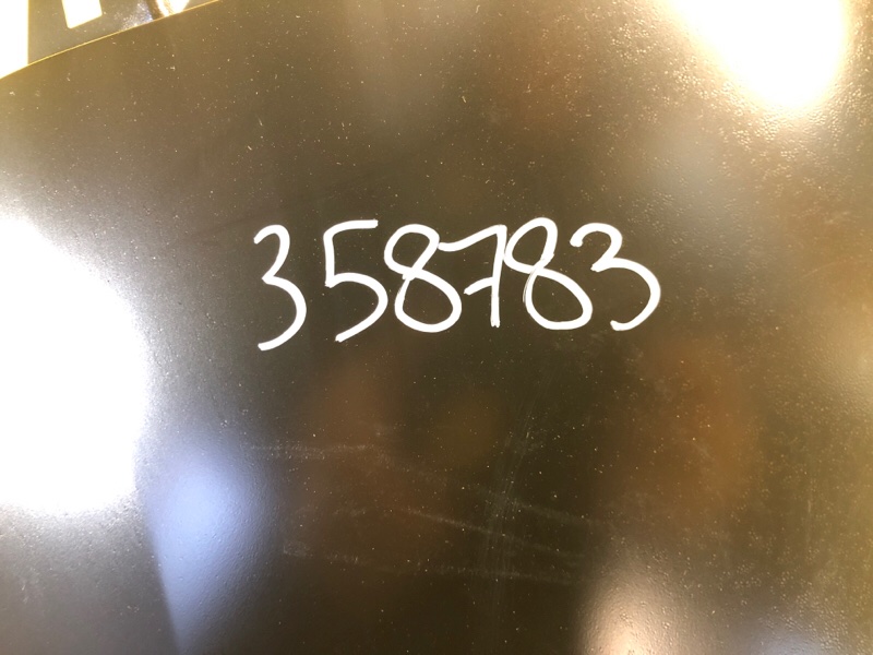 Крыло переднее левое LEAF 18-