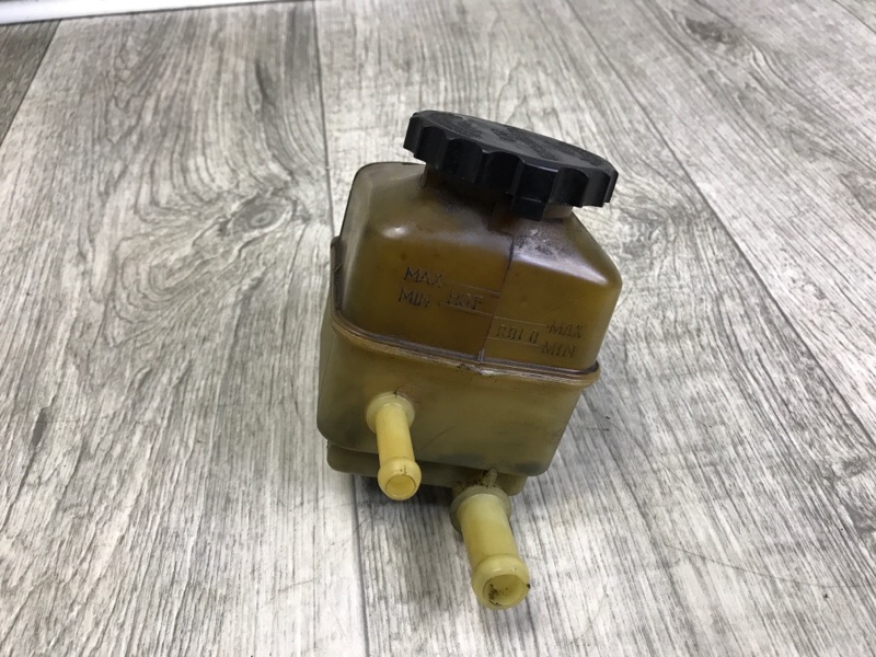 Бачок ГУР CAMRY 30 02-06 2002 3.0 1MZFE