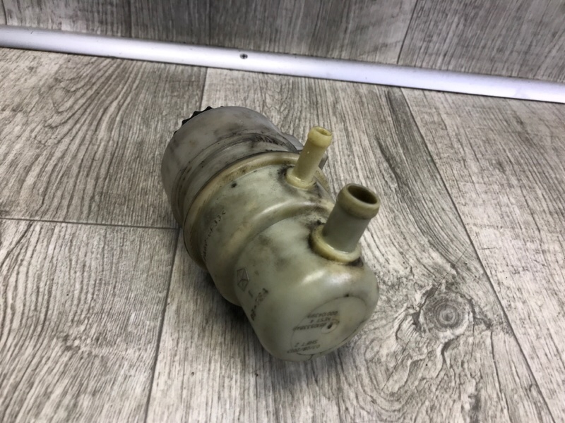 Бачок ГУР COMPASS 06-16 2014 2.0 ECN Бачок ГУР COMPASS 06-16 2014 2.0 ECN