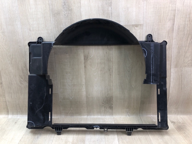 Диффузор вентилятора основного радиатора FX S50 03-08 2006 VK45DE