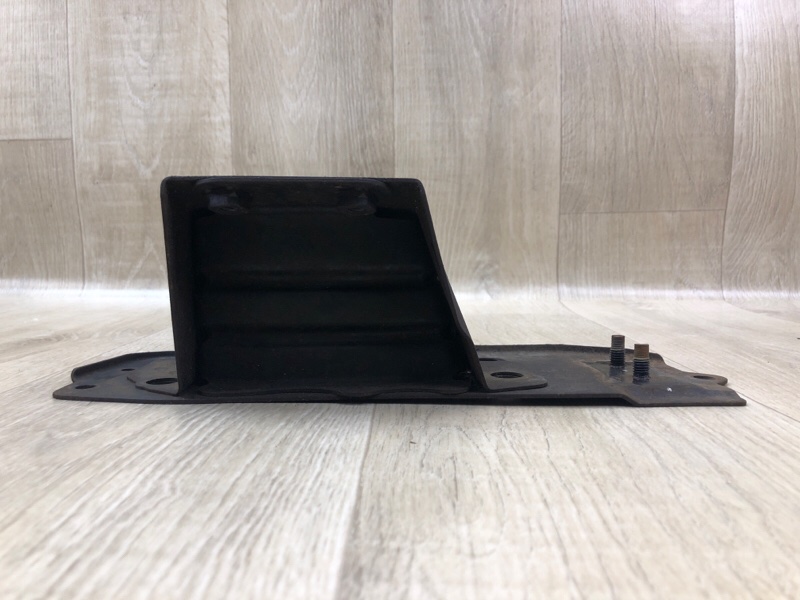 Кронштейн усилителя переднего бампера левый INFINITI FX S50 03-08 VK45DE