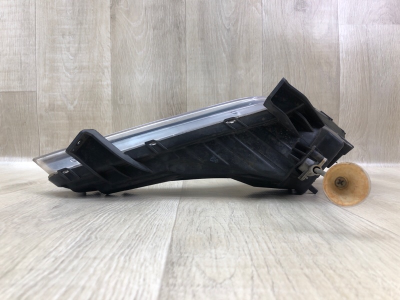 Противотуманная фара передняя левая HYUNDAI ELANTRA MD 10-15 1.8 G4NB