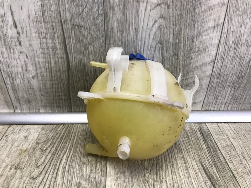 Бачок расширительный VOLKSWAGEN JETTA USA 10-17 2.5