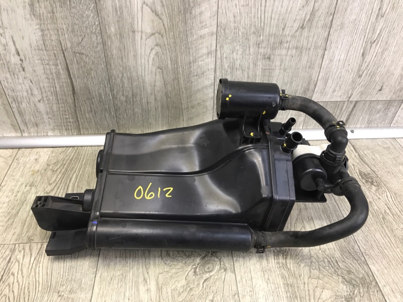 Абсорбер топливный VOLKSWAGEN TIGUAN 16-23 2018 DGUA 2.0 3QF 201 801 Б/У