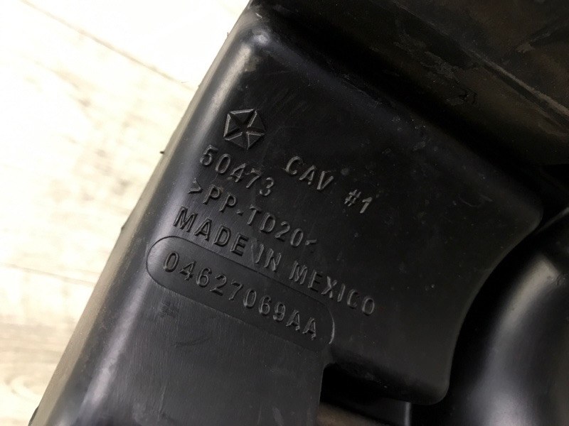 Корпус воздушного фильтра JOURNEY 08-20 2012 2.4 ED3 Корпус воздушного фильтра JOURNEY 08-20 2012 2.4 ED3