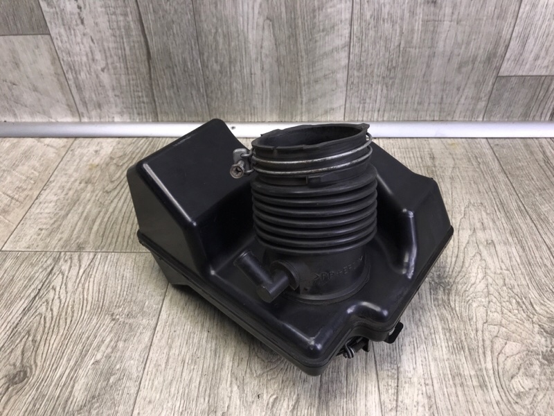 Резонатор воздушного фильтра CAMRY 40 06-11 2007 3.5 2GR-FE