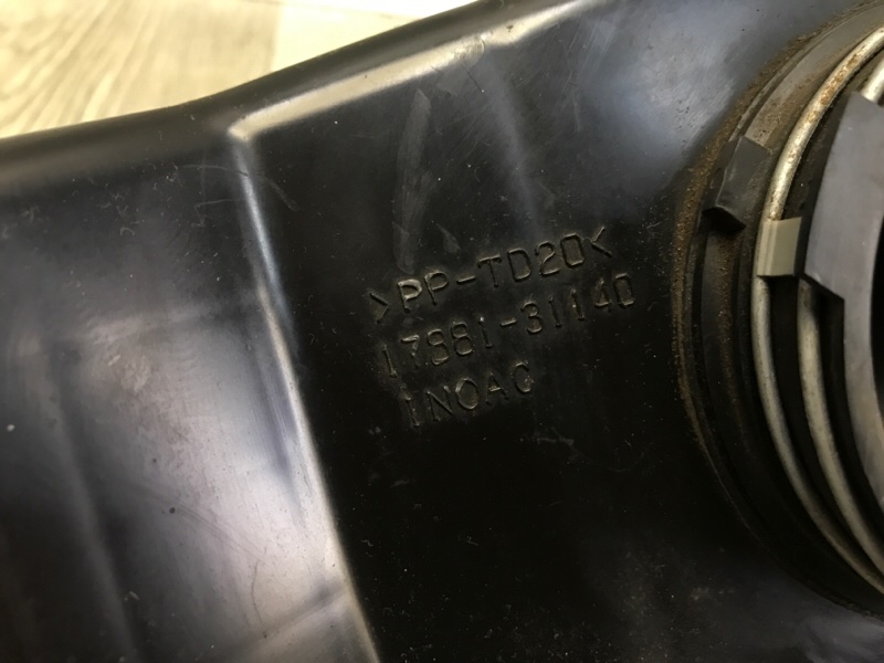 Резонатор воздушного фильтра CAMRY 40 06-11 2007 3.5 2GR-FE