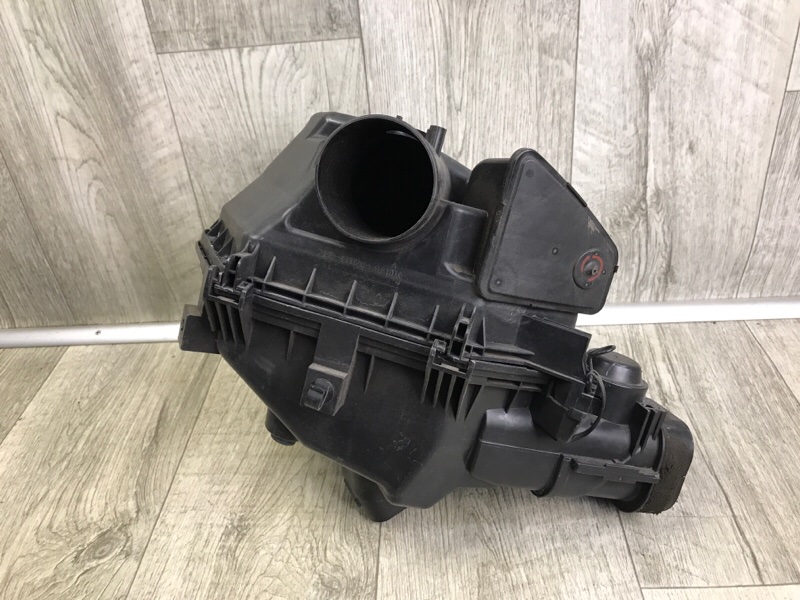 Корпус воздушного фильтра TOYOTA CAMRY 40 06-11 3.5 2GR-FE Корпус воздушного фильтра TOYOTA CAMRY 40 06-11 3.5 2GR-FE