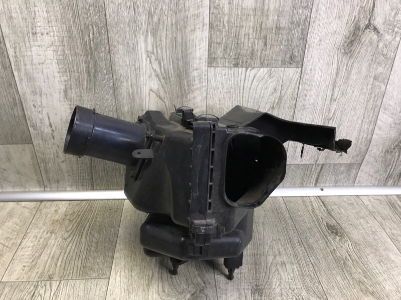 Корпус воздушного фильтра INFINITI FX S50 03-08 2005 3.5 VQ35DE 16500-CG000 Б/У