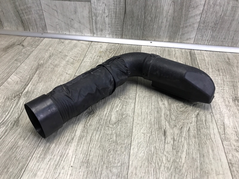 Воздухозаборник HYUNDAI I30 GD 12-17