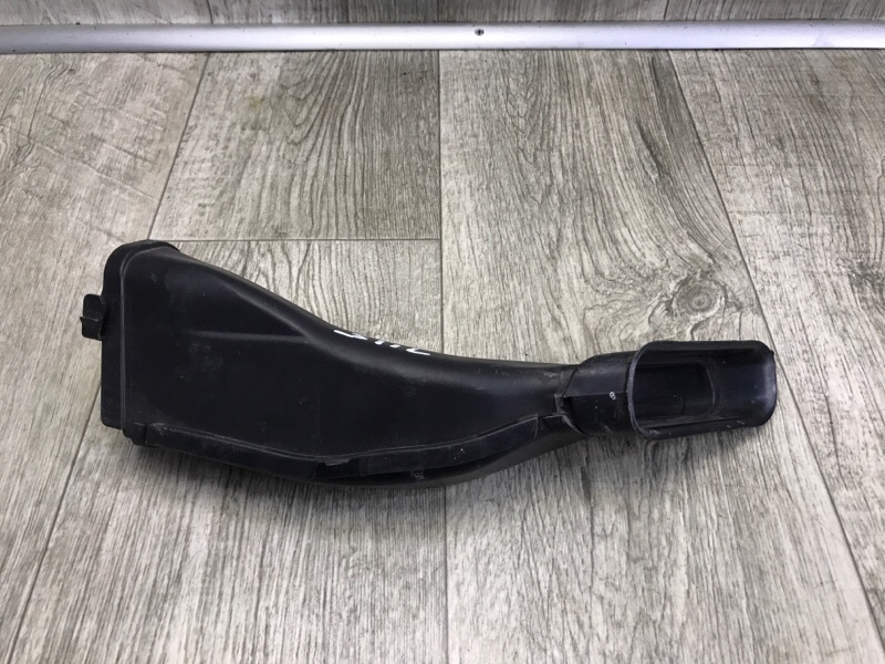 Запчасть воздухозаборник CHEVROLET CRUZE 15- 2016 1.4T LE2 13367310 Б/У Воздухозаборник CHEVROLET CRUZE 15- 2016 1.4T LE2 13367310 Б/У