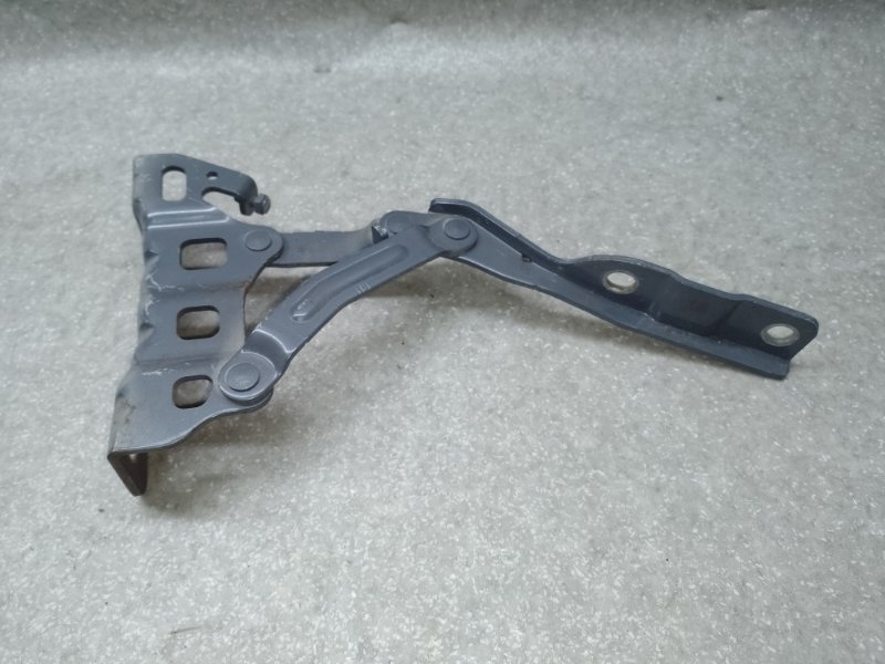 Петля капота правая HYUNDAI TUCSON TL 15-20 G4FJ 1.6 Петля капота правая HYUNDAI TUCSON TL 15-20 G4FJ 1.6