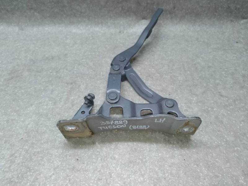Петля капота левая TUCSON TL 15-20 2015 G4FJ 1.6 Петля капота левая TUCSON TL 15-20 2015 G4FJ 1.6