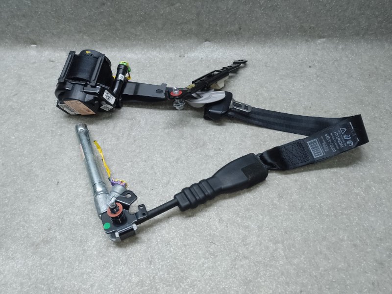 Запчасть ремень безопасности передний правый HYUNDAI TUCSON TL 15-20 2015 G4FJ 1.6 88820-D3500TTX Б/У Ремень безопасности передний правый HYUNDAI TUCSON TL 15-20 2015 G4FJ 1.6 88820-D3500TTX Б/У