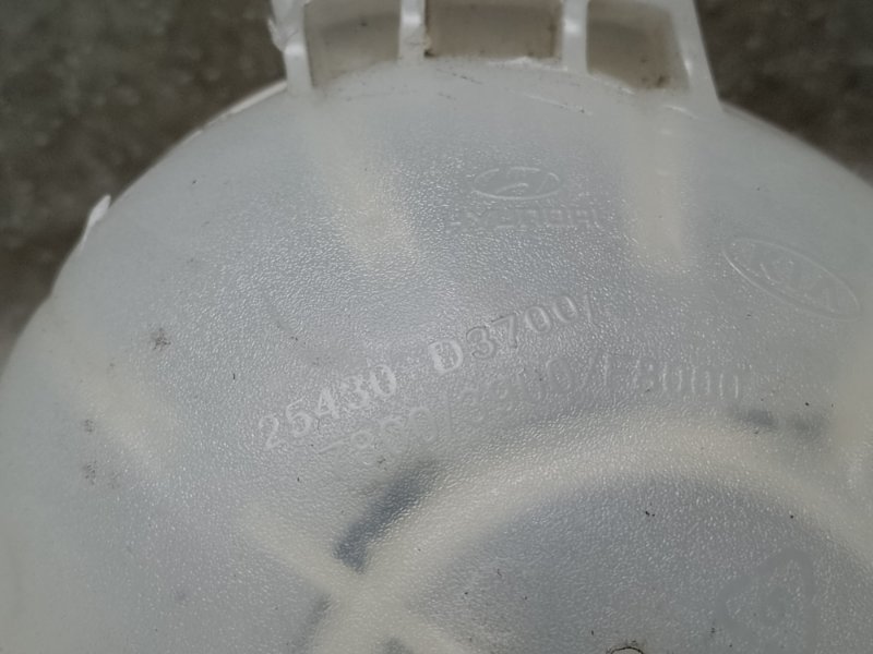 Бачок расширительный TUCSON TL 15-20 2015 G4FJ 1.6