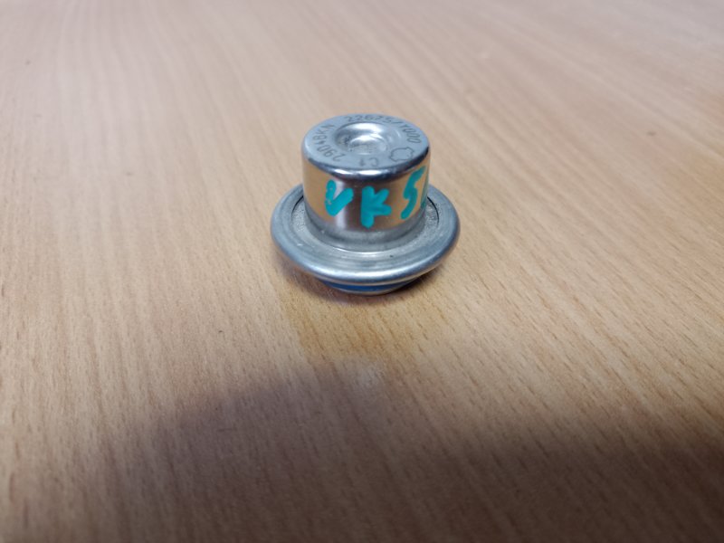 Запчасть клапан давления топлива INFINITI QX56 / TITAN / ARMADA 04-16 22675-7Y000 Б/У Клапан давления топлива INFINITI QX56 / TITAN / ARMADA 04-16 22675-7Y000 Б/У