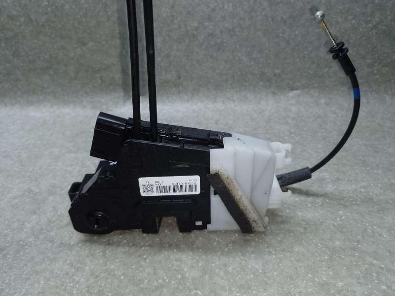 Замок двери задний правый TUCSON TL 15-20 2015 G4FJ 1.6 Замок двери задний правый TUCSON TL 15-20 2015 G4FJ 1.6