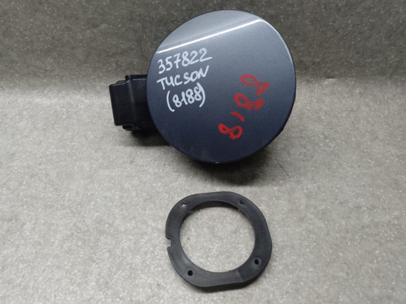 Лючок топливного бака HYUNDAI TUCSON TL 15-20 2015 G4FJ 1.6 69510-D3000 Б/У