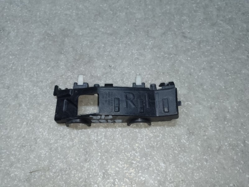 Кронштейн переднего бампера (на крыле) правый HYUNDAI TUCSON TL 15-20 2015 G4FJ 1.6 86514-D3000 Б/У
