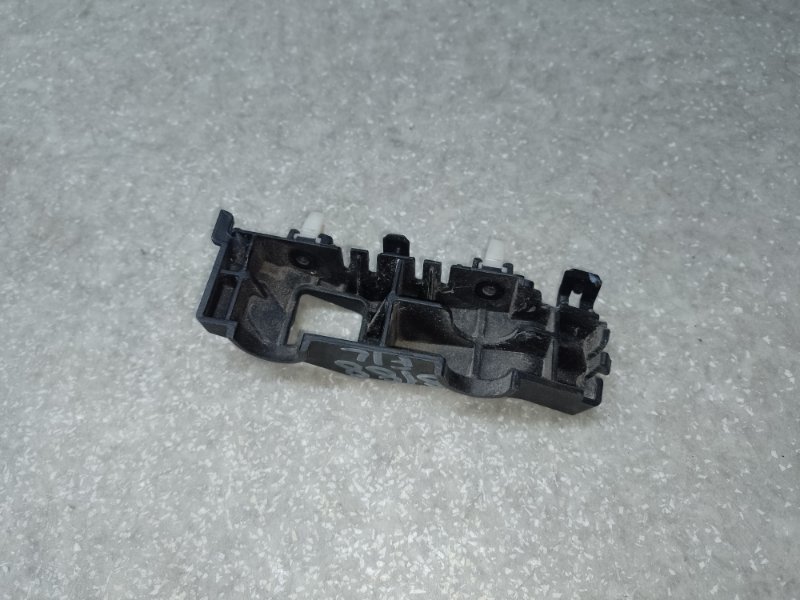 Кронштейн переднего бампера (на крыле) левый HYUNDAI TUCSON TL 15-20 G4FJ 1.6